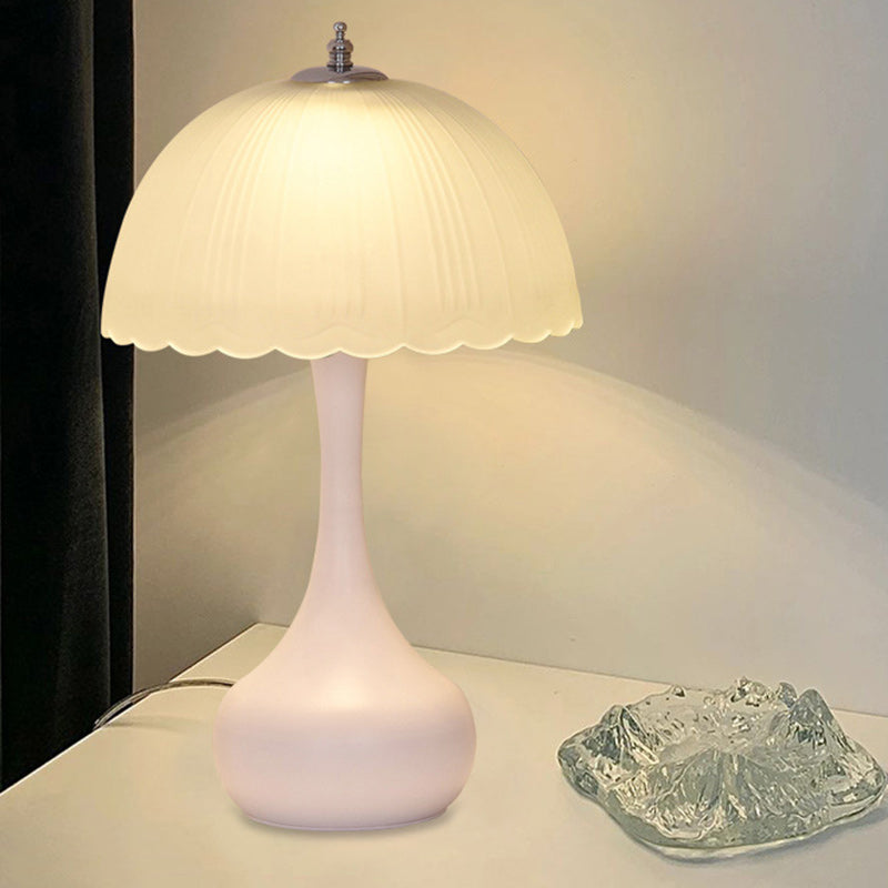 Traditional French Dome Glass Iron LED Table Lamp for Bedroom