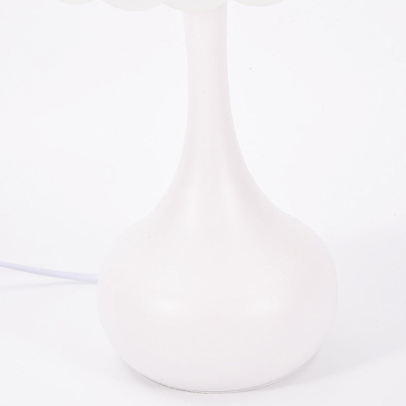 Traditional French Dome Glass Iron LED Table Lamp for Bedroom