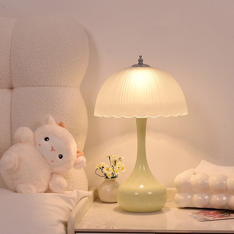 Traditional French Dome Glass Iron LED Table Lamp for Bedroom