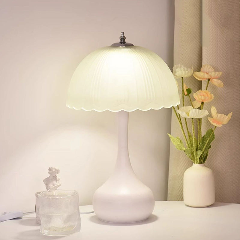 Traditional French Dome Glass Iron LED Table Lamp for Bedroom