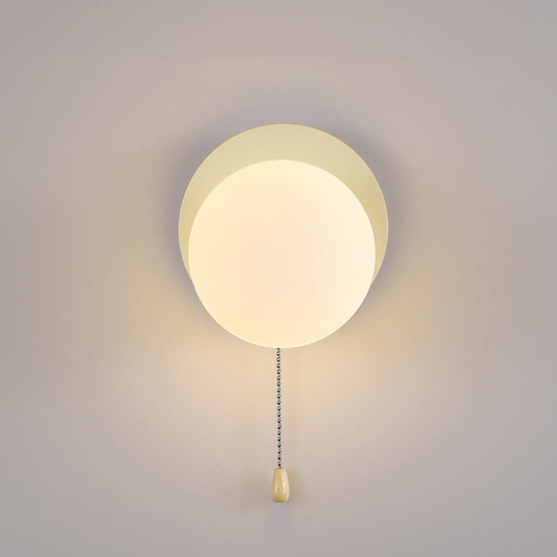 Modern Simplicity Geometry Iron Glass Wall Sconce Lamp for Bedroom