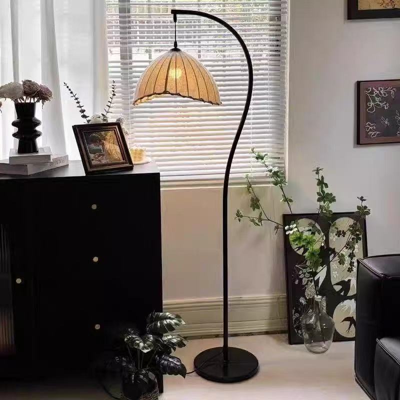 Traditional Vintage Round Hat Floor Lamp - Iron Fabric 1-Light for Living Room