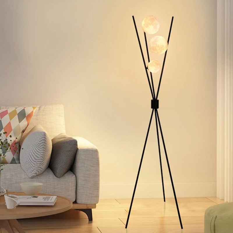 Contemporary Scandinavian Iron PLA Moon 3-Light Floor Lamp for Bedroom

Elevate your bedroom decor with our Contemporary Scandinavian Iron PLA Moon 3-Light Floor Lamp. This stylish lamp features a modern design that blends seamlessly into any interior. Cr