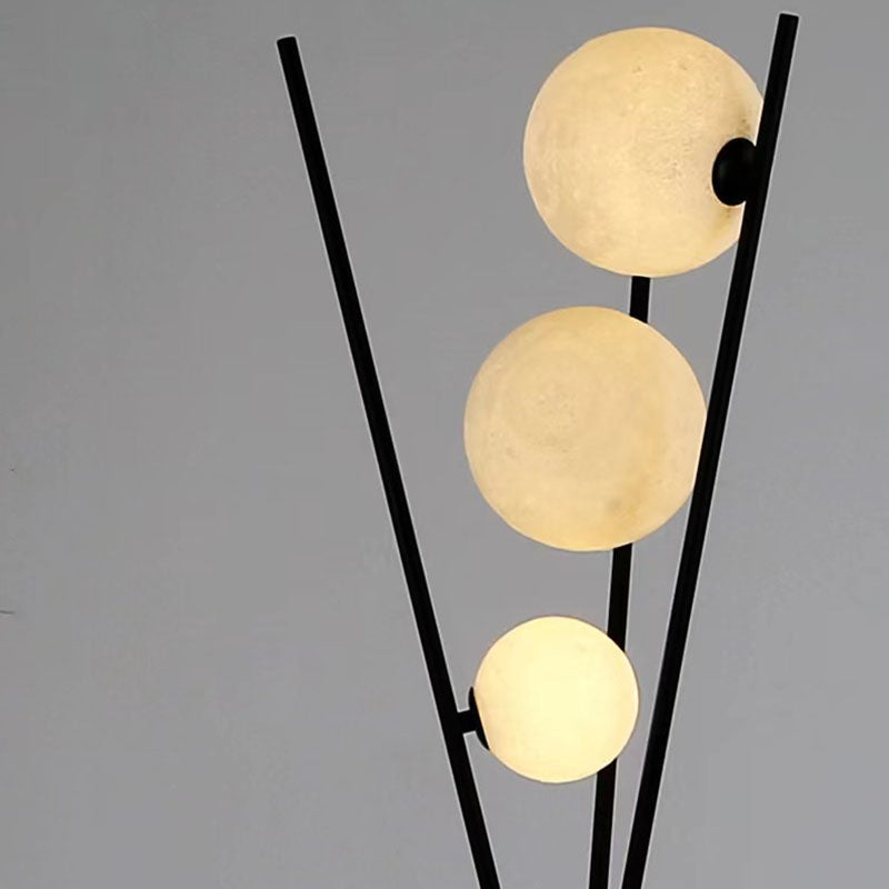 Contemporary Scandinavian Iron PLA Moon 3-Light Floor Lamp for Bedroom

Elevate your bedroom decor with our Contemporary Scandinavian Iron PLA Moon 3-Light Floor Lamp. This stylish lamp features a modern design that blends seamlessly into any interior. Cr
