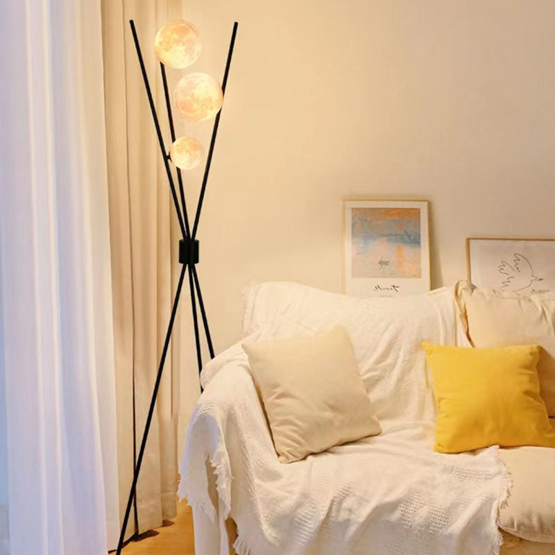 Contemporary Scandinavian Iron PLA Moon 3-Light Floor Lamp for Bedroom

Elevate your bedroom decor with our Contemporary Scandinavian Iron PLA Moon 3-Light Floor Lamp. This stylish lamp features a modern design that blends seamlessly into any interior. Cr