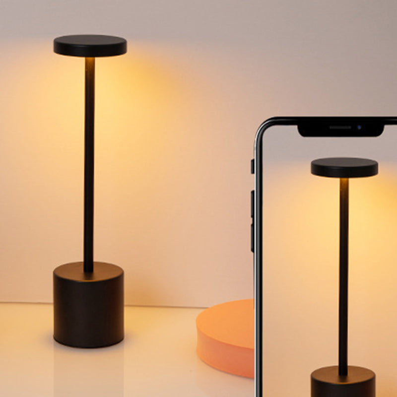 Modern Minimalist Round Cylinder Metal LED Table Lamp for Living Room

Illuminate your living space with this sleek, modern minimalist round cylinder metal LED table lamp. Perfect for contemporary home decor, its elegant design enhances any room while pro