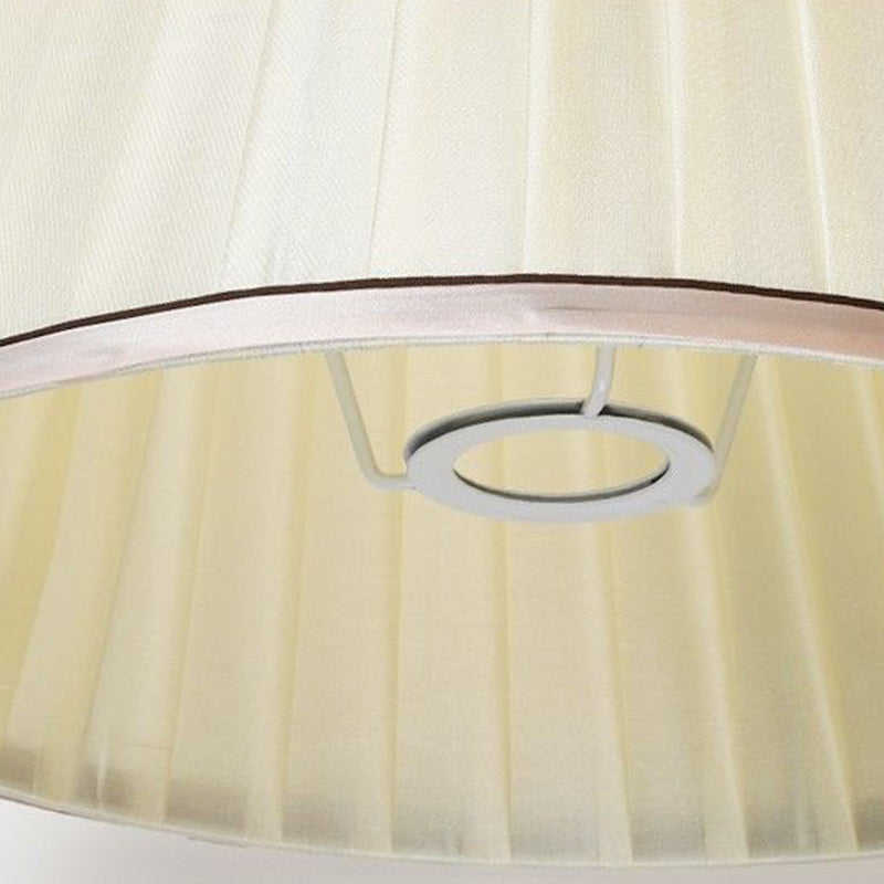 Traditional Chinese Patterned Scalloped Round Ceramic Table Lamp - 1-Light for Living Room Decor