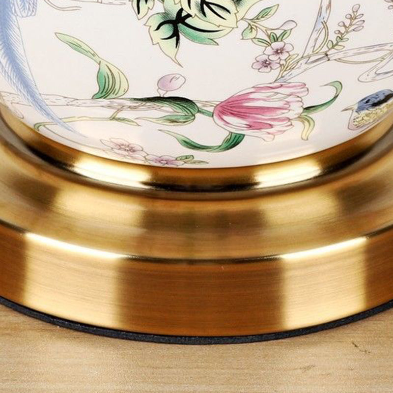 Traditional Chinese Patterned Bird Scalloped Round Fabric Ceramic 1-Light Table Lamp for Living Room, Asian Decor Accent Lamp, Decorative Desk Light, Handcrafted Ceramic Lighting, Elegant Home Illumination, Unique Gift for China Lovers, Vintage Style Ligh