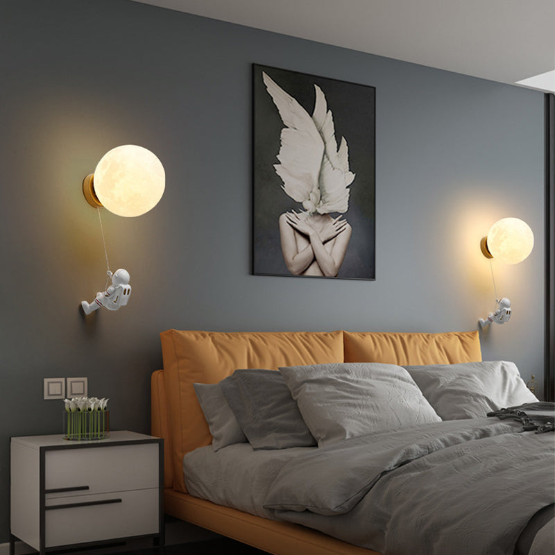 Contemporary Nordic Kids Resin Glass Ball Astronaut Lunar Planet 1-Light Wall Sconce Lamp Bedside Night Light for Nursery Bedroom Decor Cosmic Space Theme Kids Room Lighting Kids Wall Lamp Unique Children's Room Illumination