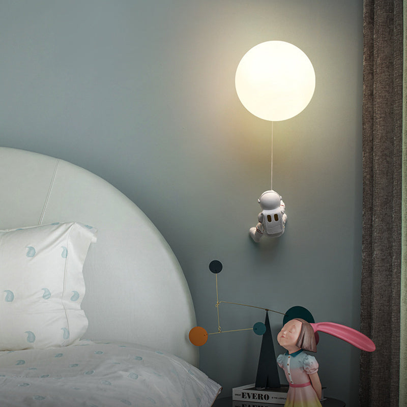 Contemporary Nordic Kids Resin Glass Ball Astronaut Lunar Planet 1-Light Wall Sconce Lamp Bedside Night Light for Nursery Bedroom Decor Cosmic Space Theme Kids Room Lighting Kids Wall Lamp Unique Children's Room Illumination