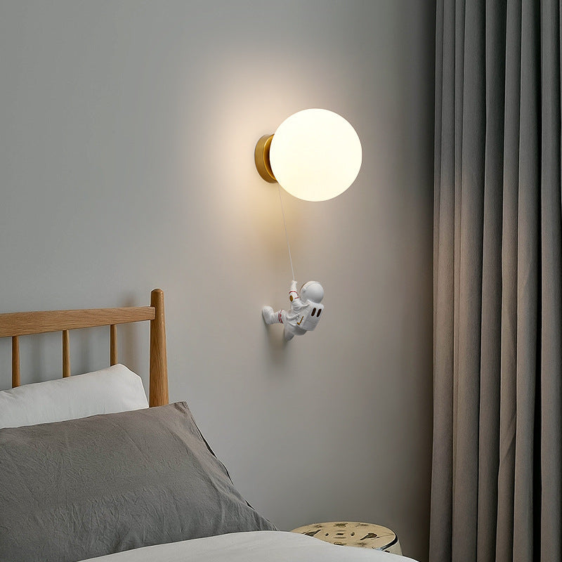 Contemporary Nordic Kids Resin Glass Ball Astronaut Lunar Planet 1-Light Wall Sconce Lamp Bedside Night Light for Nursery Bedroom Decor Cosmic Space Theme Kids Room Lighting Kids Wall Lamp Unique Children's Room Illumination