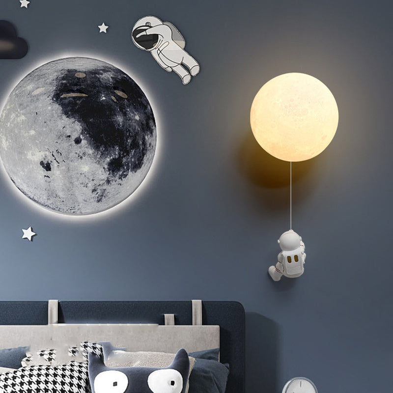 Contemporary Nordic Kids Resin Glass Ball Astronaut Lunar Planet 1-Light Wall Sconce Lamp Bedside Night Light for Nursery Bedroom Decor Cosmic Space Theme Kids Room Lighting Kids Wall Lamp Unique Children's Room Illumination