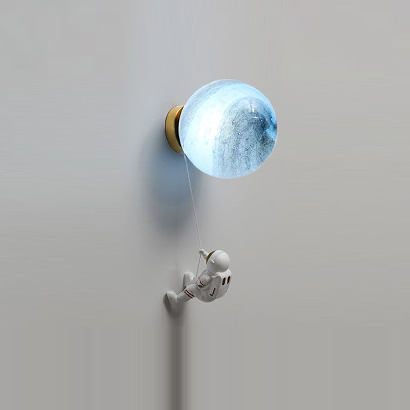 Contemporary Nordic Kids Resin Glass Ball Astronaut Lunar Planet 1-Light Wall Sconce Lamp Bedside Night Light for Nursery Bedroom Decor Cosmic Space Theme Kids Room Lighting Kids Wall Lamp Unique Children's Room Illumination