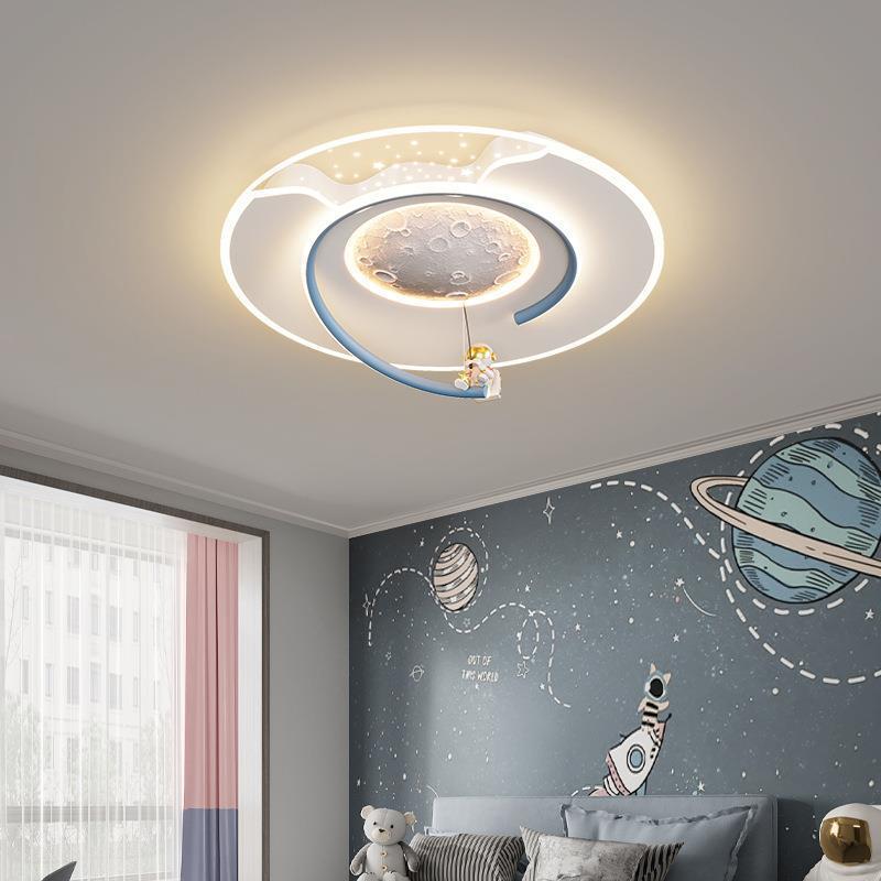 Contemporary Kids Round Moon Astronaut Iron Acrylic Resin LED Flush Mount Ceiling Light for Bedroom, Space-Themed Lighting, Modern Children’s Room Decor, Unique Night Sky Fixture, Astronaut Design Ceiling Lamp, Decorative Space Lighting for Kids, Fun Bedr