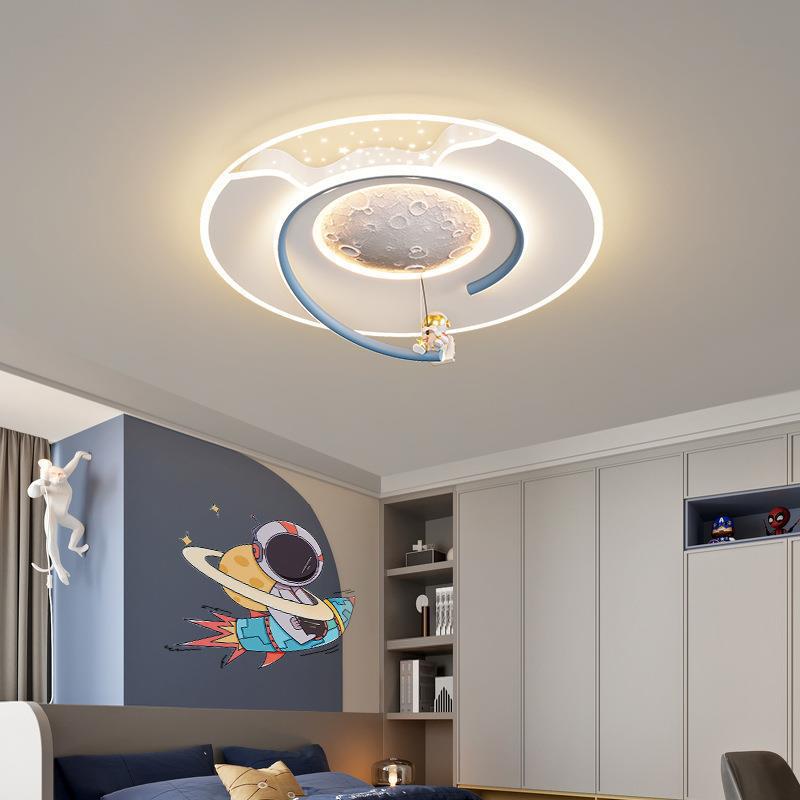 Contemporary Kids Round Moon Astronaut Iron Acrylic Resin LED Flush Mount Ceiling Light for Bedroom, Space-Themed Lighting, Modern Children’s Room Decor, Unique Night Sky Fixture, Astronaut Design Ceiling Lamp, Decorative Space Lighting for Kids, Fun Bedr