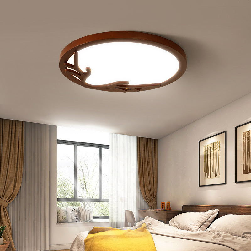 Rustic Deer Horn LED Flush Mount Ceiling Light - Metal & Rubber Wood Design for Bedroom