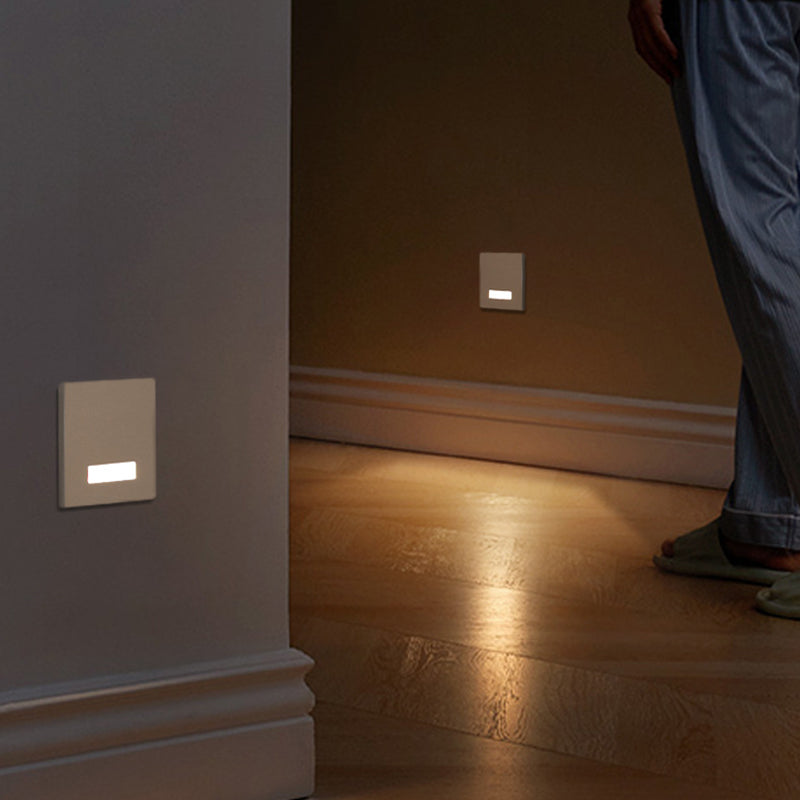 Modern Minimalist Waterproof Aluminum LED Wall Sconce for Hallway