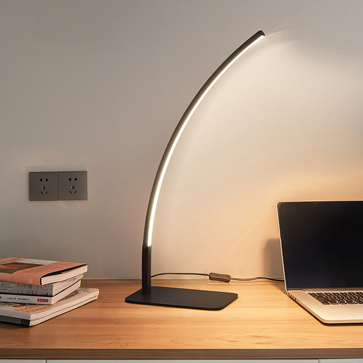 Modern Minimalist USB Curved LED Desk Lamp - Aluminum Study Light