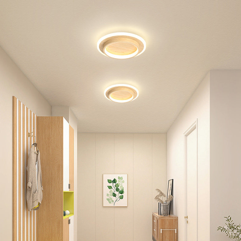Contemporary Scandinavian Round LED Flush Mount Ceiling Light for Hallway

Illuminate your hallway with this sleek Scandinavian-inspired round flush mount ceiling light. Designed with a modern touch, it features durable iron and acrylic materials, making