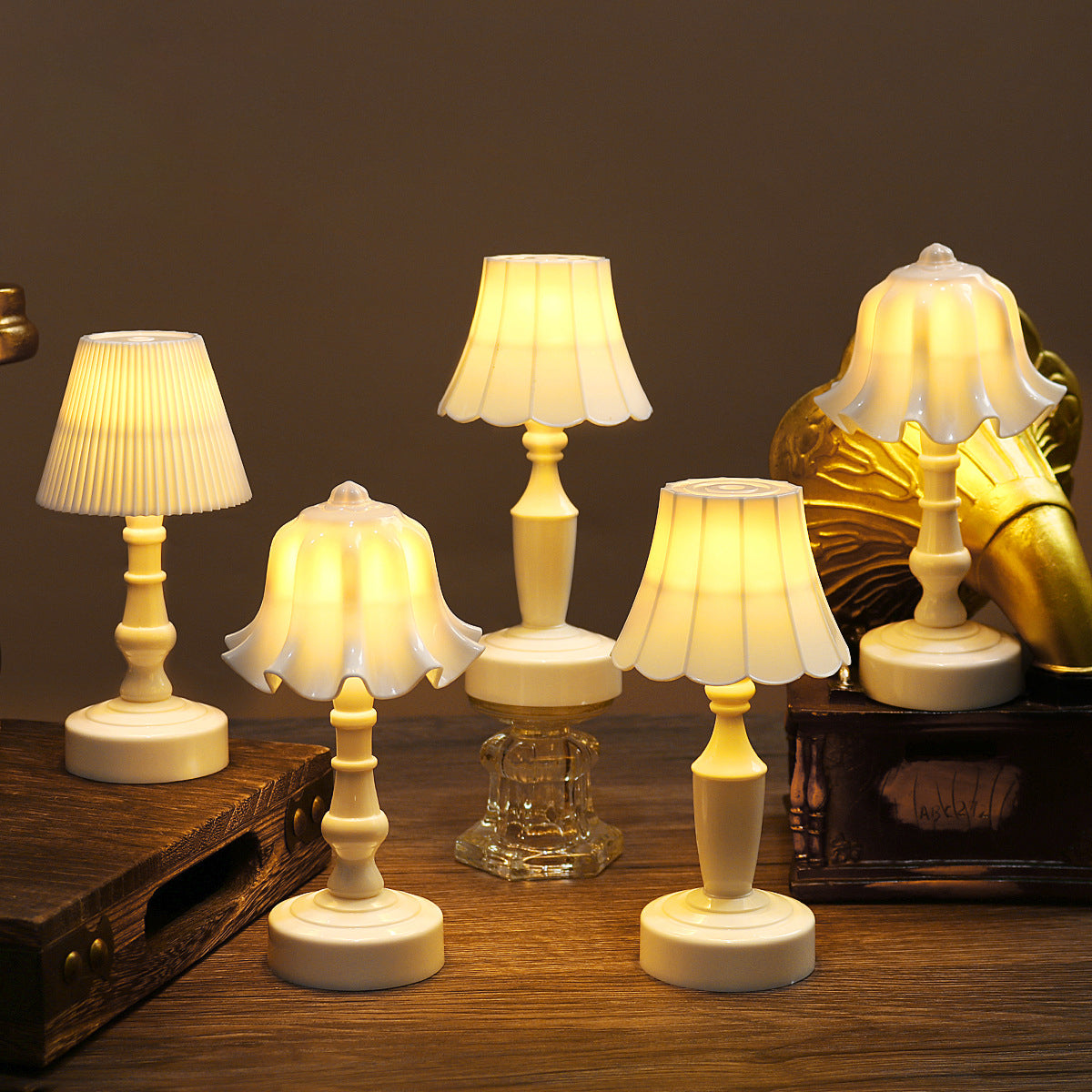 Contemporary Nordic Pleated LED Table Lamp - Stylish Bedside Night Light