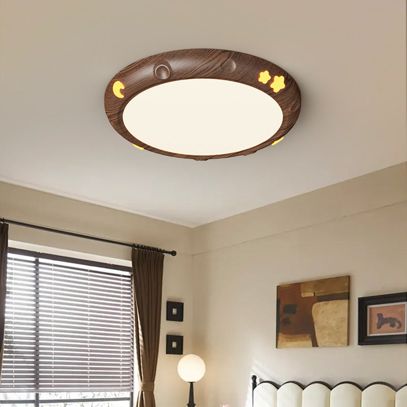 Contemporary Retro Kids Round Star Iron Acrylic LED Flush Mount Ceiling Light for Bedroom, Modern Nursery Lighting Fixture, Stylish Children's Room Decor, Energy-Efficient Ceiling Light, Star Design Bedroom Illumination, Fun Kids Lighting, Playful Home De