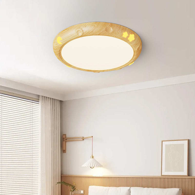 Contemporary Retro Kids Round Star Iron Acrylic LED Flush Mount Ceiling Light for Bedroom, Modern Nursery Lighting Fixture, Stylish Children's Room Decor, Energy-Efficient Ceiling Light, Star Design Bedroom Illumination, Fun Kids Lighting, Playful Home De