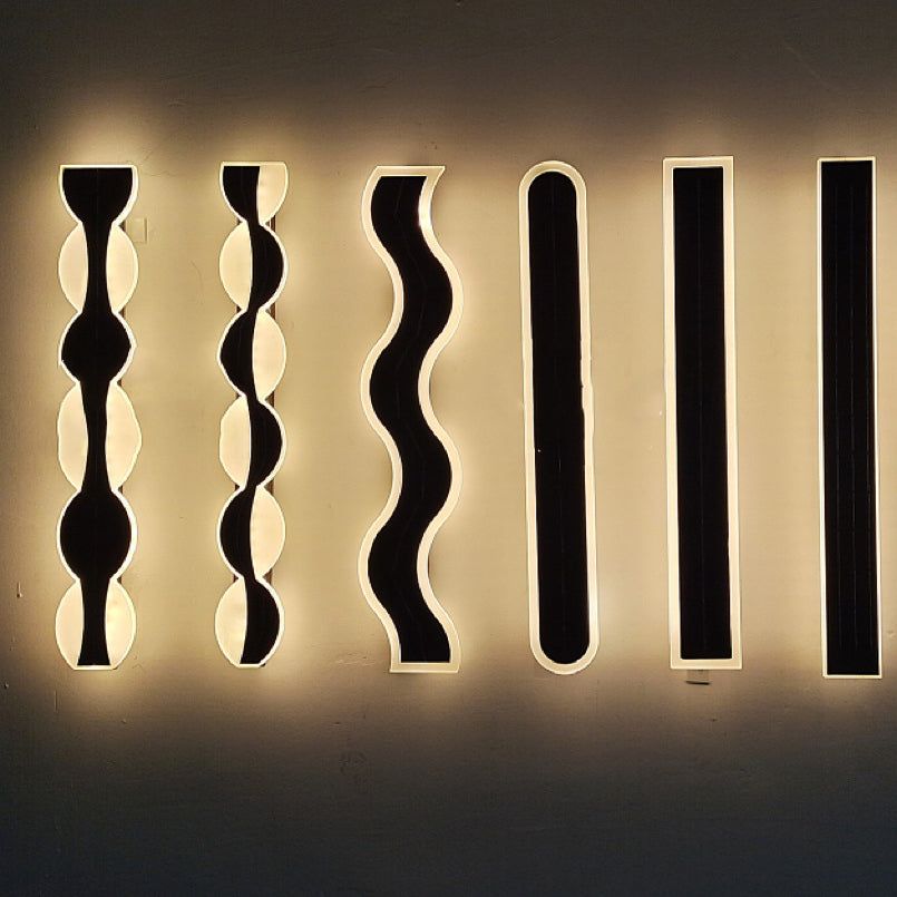 Modern Solar Waterproof Aluminum LED Wall Sconce for Outdoor Patio Lighting