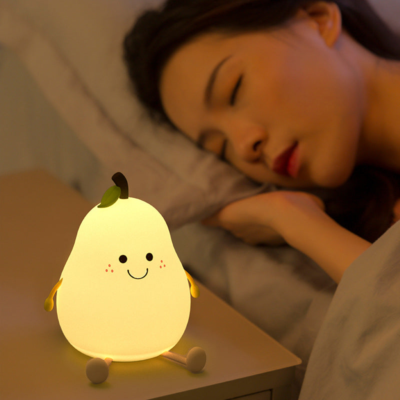 Creative Fruit Pear Silicone LED Night Light USB Table Lamp Soft Glow Rechargeable Nursery Light Kids Bedroom Decor Battery Operated Portable Nightlight Safe Touch Dimmer Mood Lighting Eco-Friendly Gift
