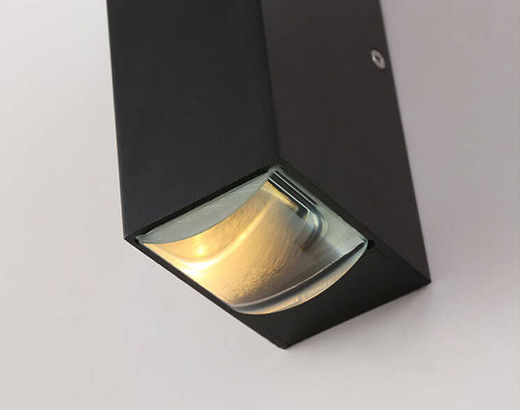 Modern Aluminum Double-Headed LED Wall Sconce for Outdoor Patio Lighting