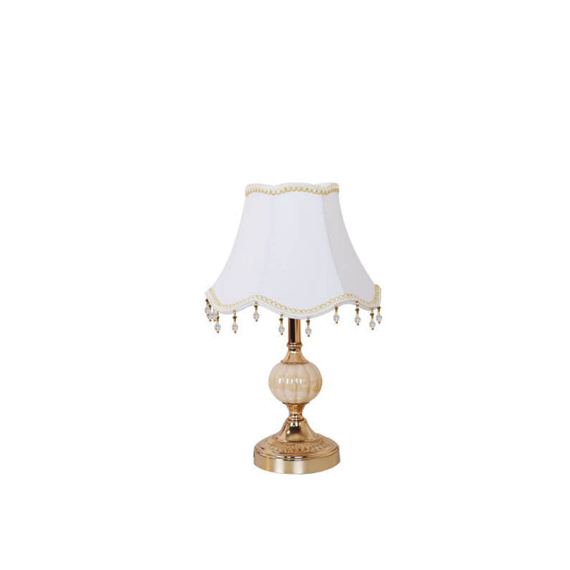Traditional Vintage Floral Fabric Table Lamp with Glass Hardware Plating for Bedroom Lighting - Elegant Home Decor, Stylish Bedside Lamp, Retro Design, Antique Accent Lighting, Soft Illumination, Decorative Bedroom Lamp, Classic Floral Pattern Design, Uni