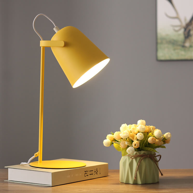 Nordic Macaron Iron Bucket 1-Light Table Lamp - Creative Colorful Design for Home Decor and Modern Aesthetics