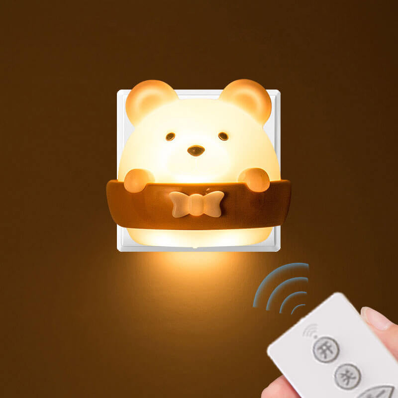Creative Cartoon ABS Bear LED Night Light Wall Sconce Lamp for Kids Room, Cute Bear Design Nursery Light, Adjustable Brightness, Battery Operated Decorative Wall Lamp, Child-Friendly Nightlight for Boys and Girls
