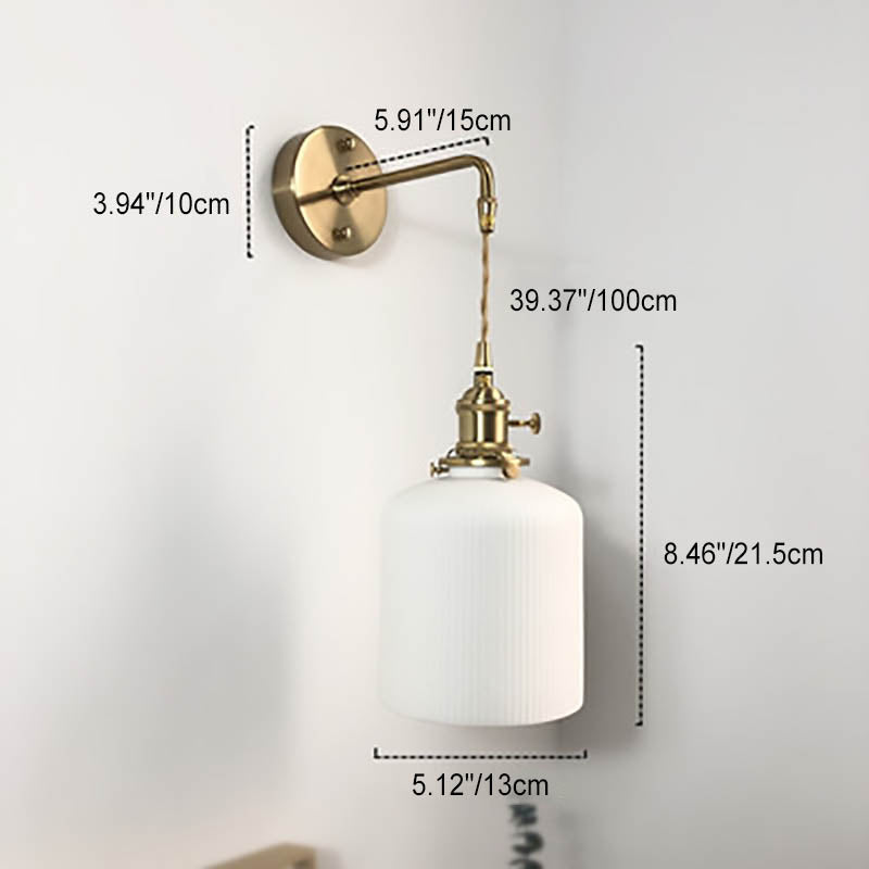 Japanese Retro Minimalist Brass Lucite Wall Sconce 1-Light Lamp