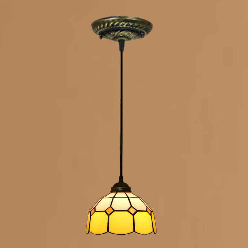 Traditional Tiffany Stained Glass Pendant Light for Living Room, Round 1-Light Iron Dome Shade