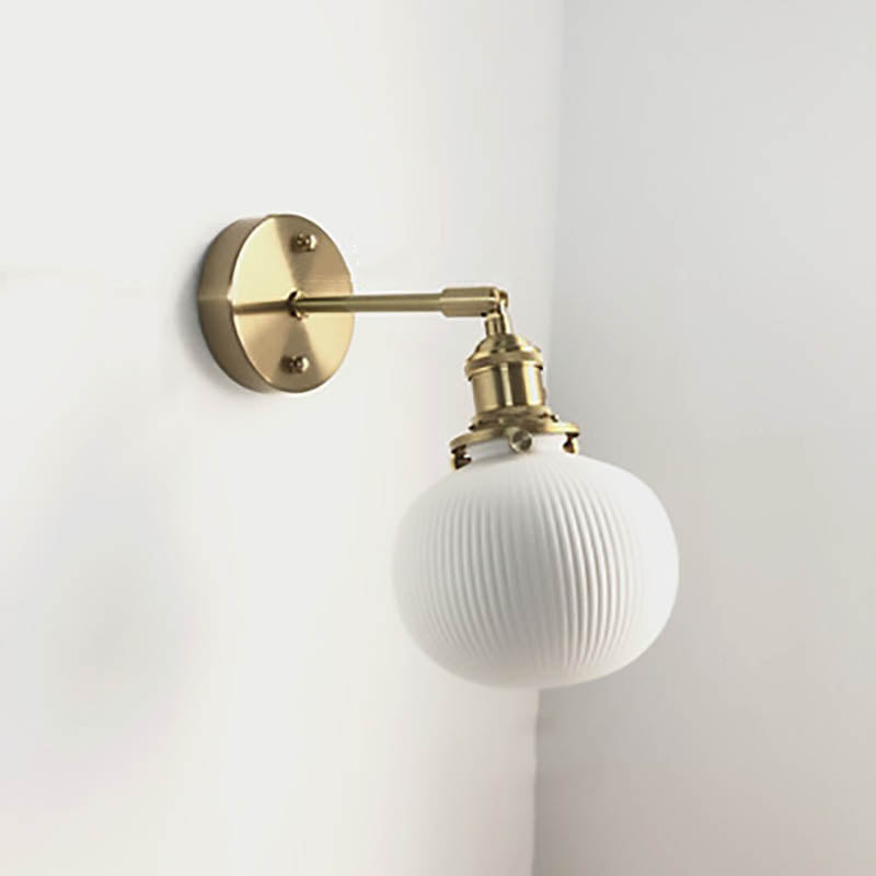 Japanese Retro Minimalist Brass Lucite Wall Sconce 1-Light Lamp