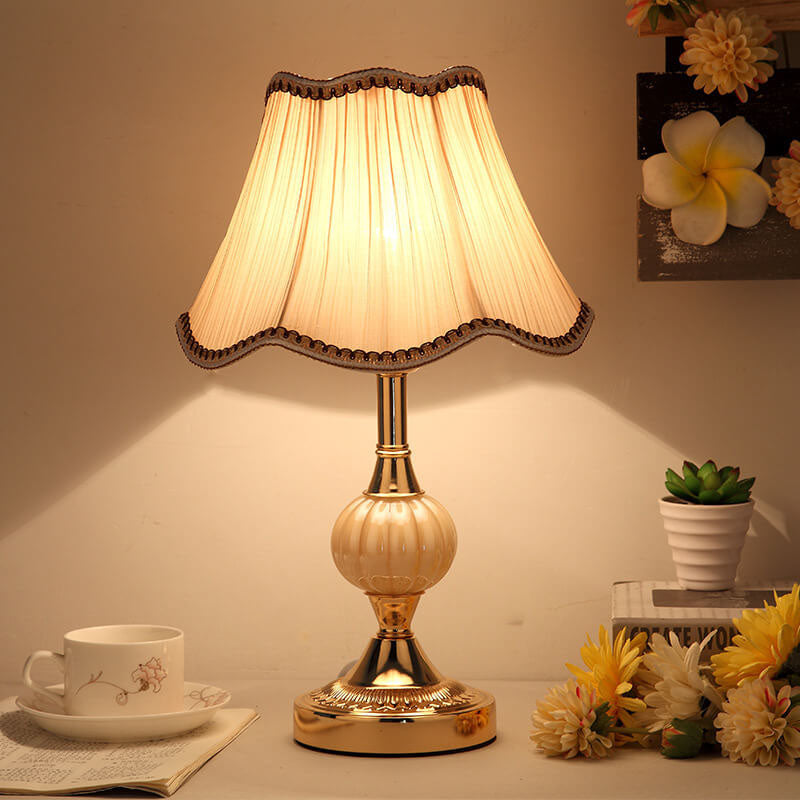 Nordic Vintage Floral Glass Table Lamp - 1-Light Design, Boho Home Decor, Elegant Lighting Solution