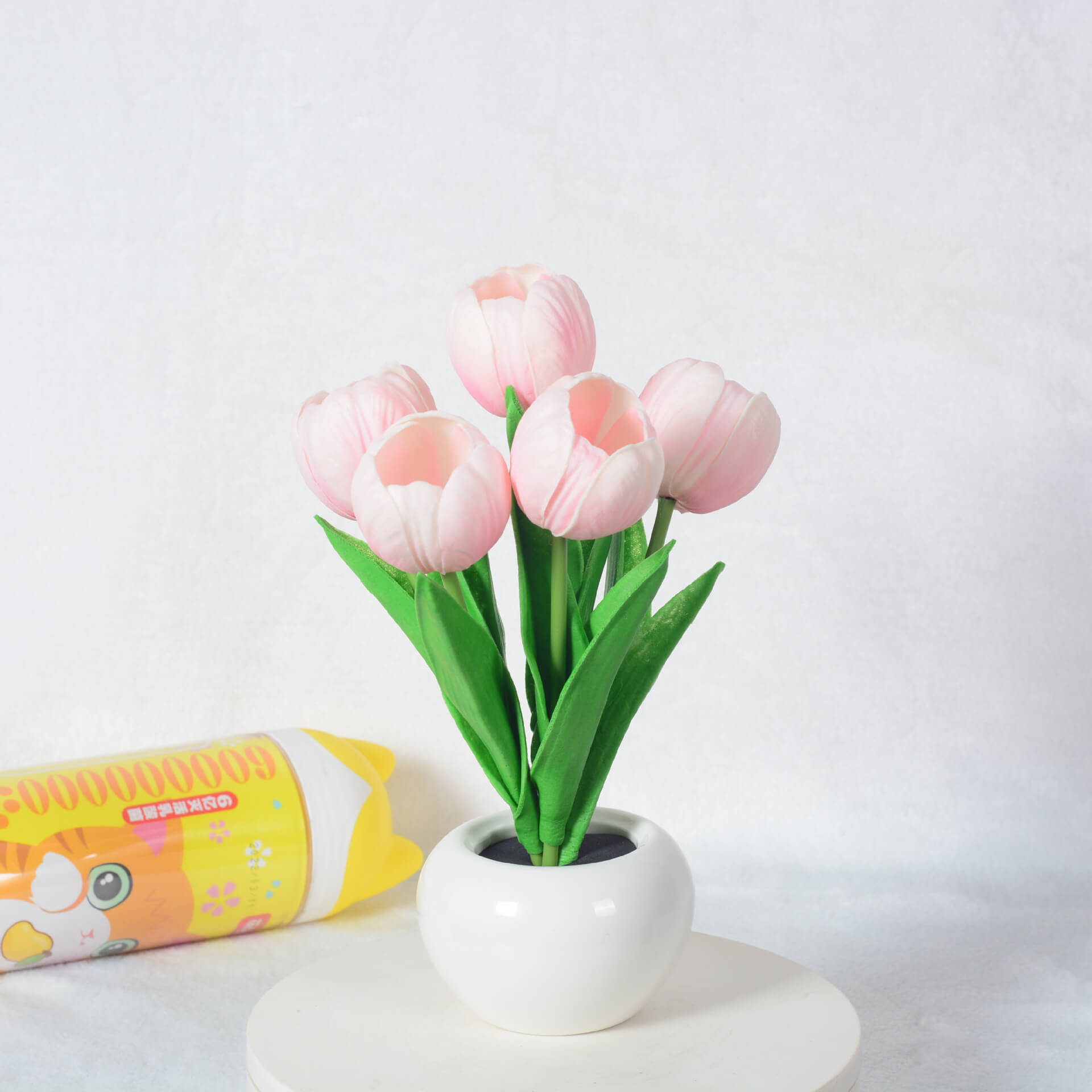 Modern Creative Simulation Tulip Peony LED Night Light Table Lamp for Bedroom, Nursery, Home Decor, Rechargeable, Decorative Lighting, Soft Ambient Light, Unique Floral Design, Gift for Women and Kids