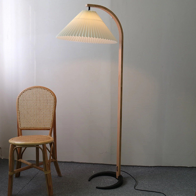 Traditional Japanese Pleated Cone Floor Lamp with Arc Wood Pole - 1-Light Design for Home Office Decor