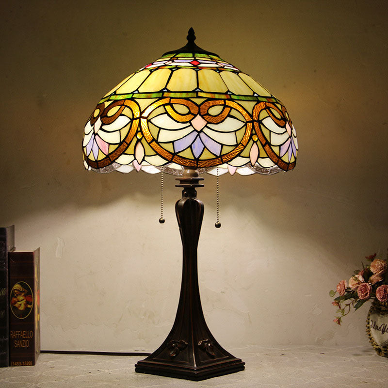 Traditional Tiffany Glass Stained Glass Cone Pull Cord 2-Light Table Lamp for Bedroom, Vintage Tiffany Style Lamp, Stained Glass Decorative Accent Lamp, Retro Bedroom Lighting, Elegant Table Lamp for Nightstand, Artistic Home Decor, Classic Gift Idea for
