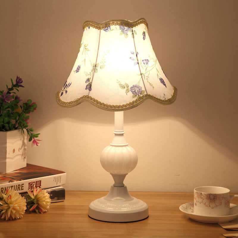Nordic Vintage Floral Glass Table Lamp - 1-Light Design, Boho Home Decor, Elegant Lighting Solution