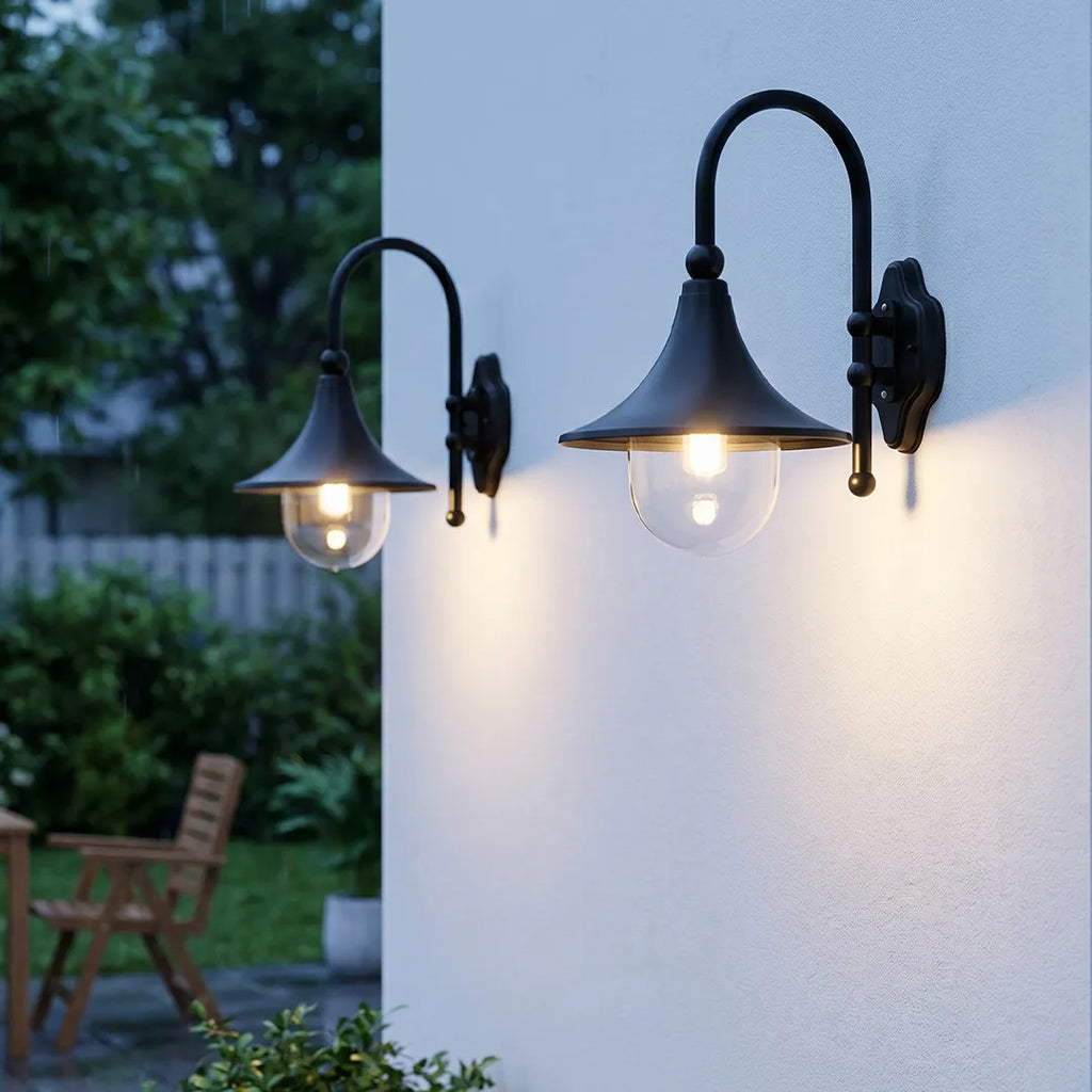 Outdoor Black Wall Light - Retro Trumpet-Shaped Fixture