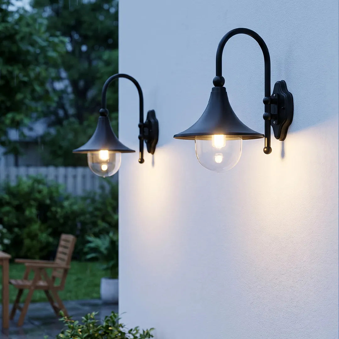 Outdoor Black Wall Light - Retro Trumpet-Shaped Fixture