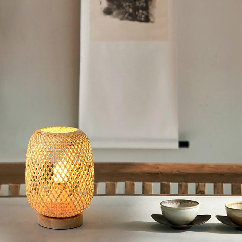 Japanese Rattan Table Lamp - Natural Ambient Lighting Charm for Home Decor

Enhance your space with this Japanese rattan table lamp, perfect for creating natural ambient lighting. Ideal for home decor, living rooms, and bedrooms, this stylish lamp combine