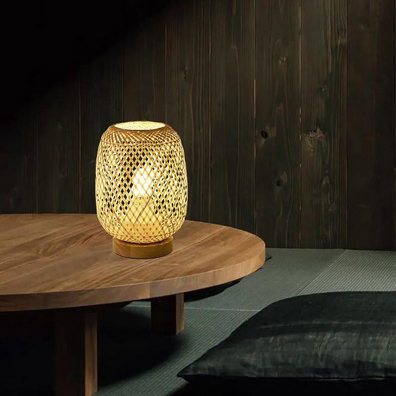 Japanese Rattan Table Lamp - Natural Ambient Lighting Charm for Home Decor

Enhance your space with this Japanese rattan table lamp, perfect for creating natural ambient lighting. Ideal for home decor, living rooms, and bedrooms, this stylish lamp combine