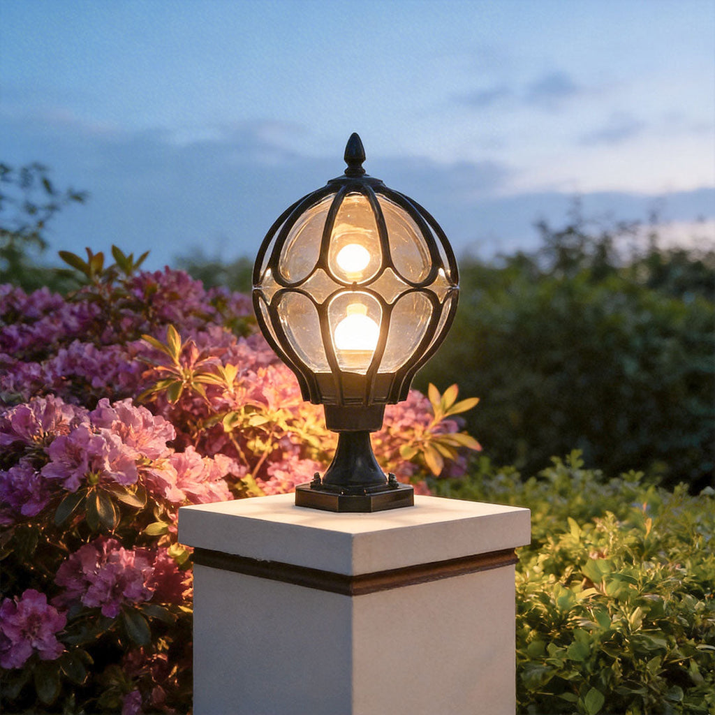 Outdoor Retro Glass Globe Copper Pillar Light