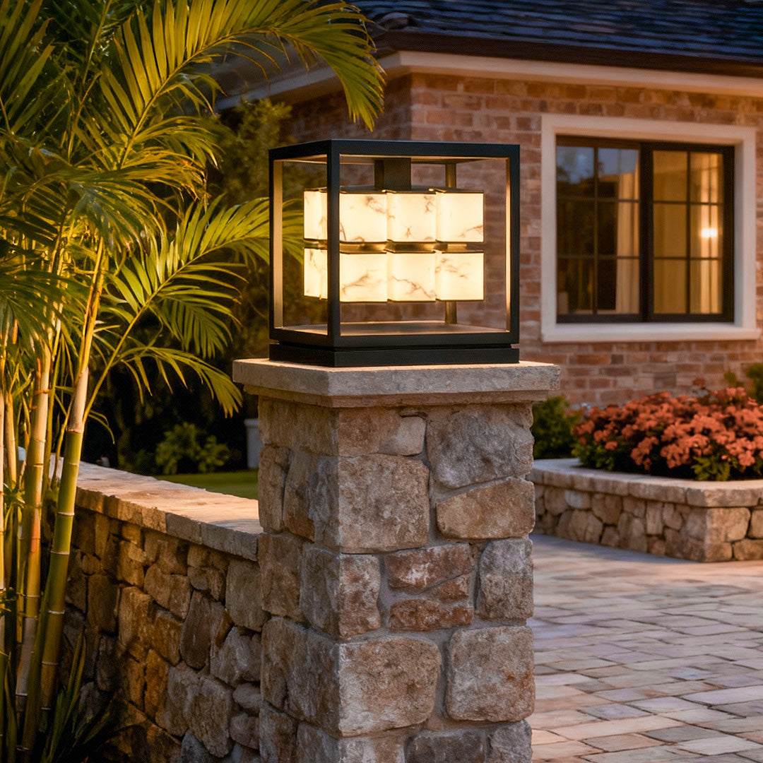 Brick Pillar Solar Lights Waterproof Metal Outdoor Lighting