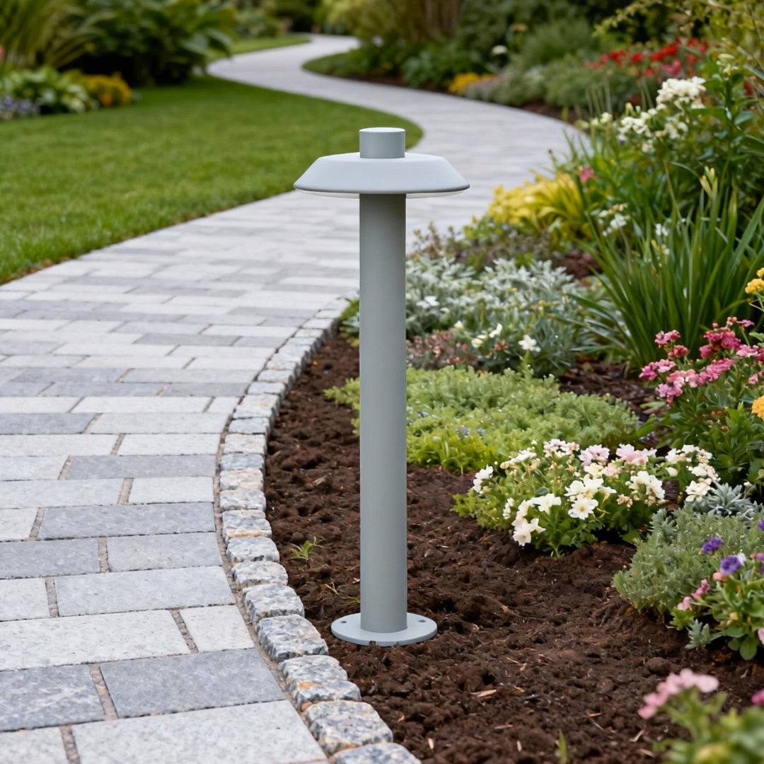 Aluminum LED Path Lights - High CRI Waterproof Outdoor Lighting