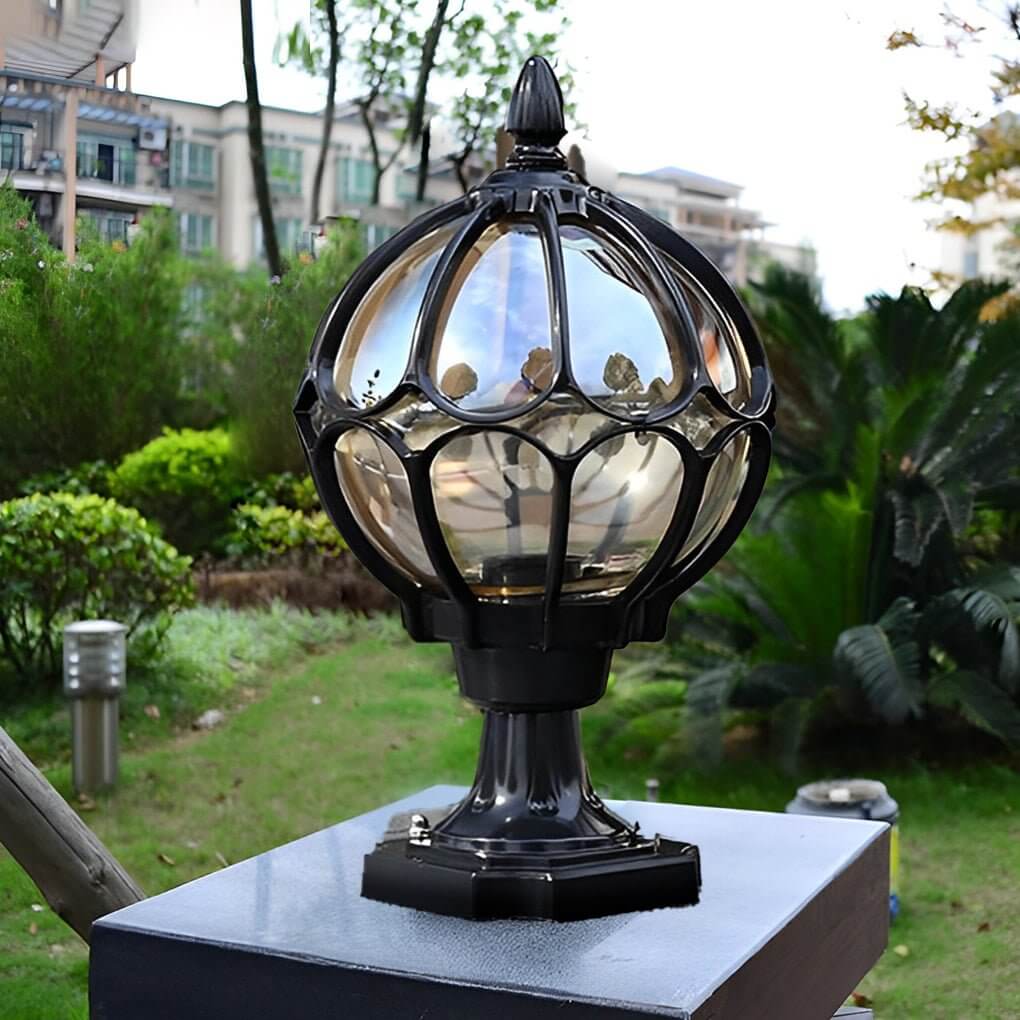Outdoor Retro Glass Globe Copper Pillar Light