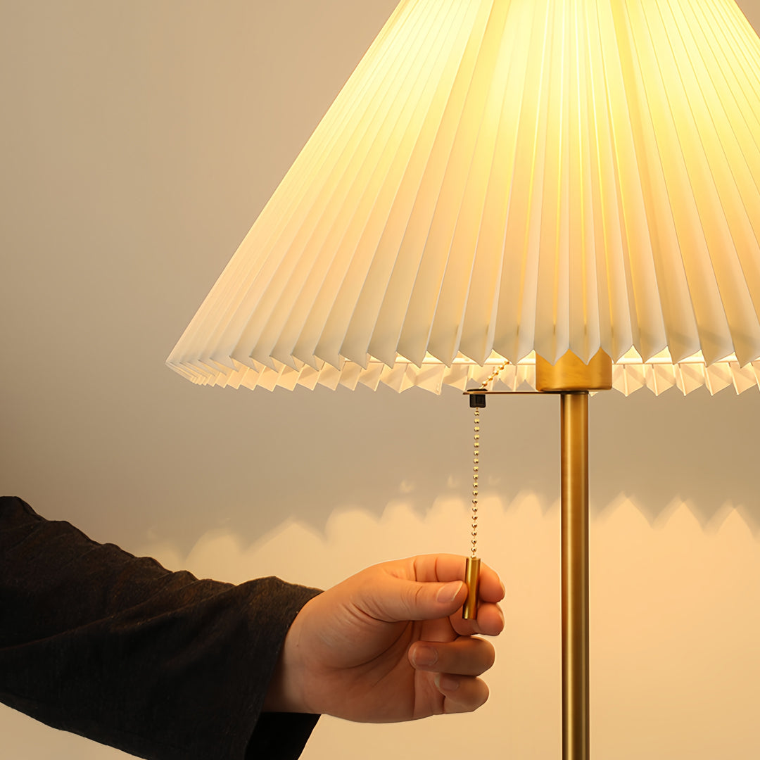 Floor Wood Lamp with Pleated Fabric Shade – Stylish Standing Lamp for Home Decor