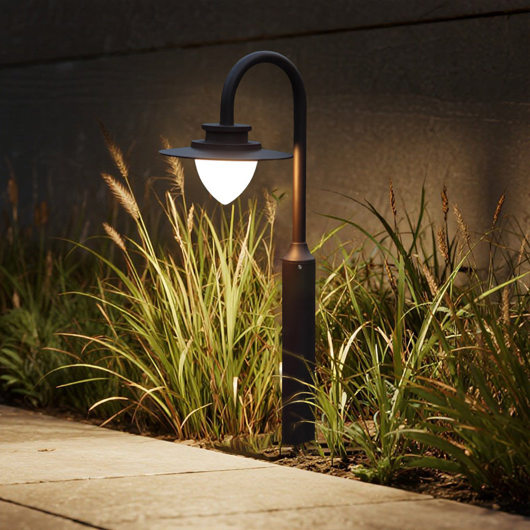 Elegant Gooseneck Garden Lights - Minimalist Pathway Lighting
